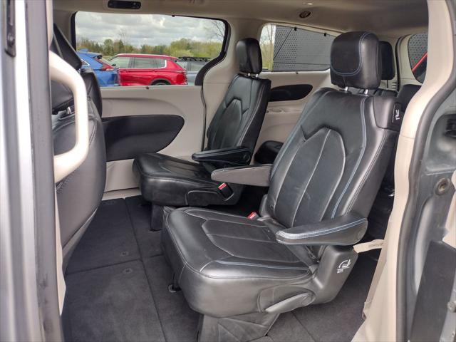 2021 Chrysler Pacifica Touring L