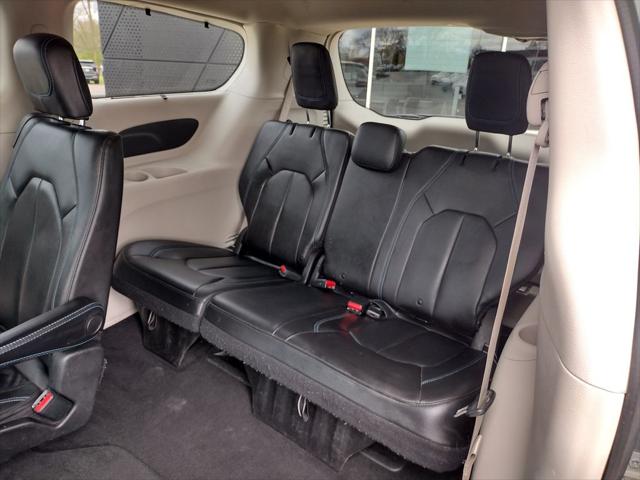 2021 Chrysler Pacifica Touring L