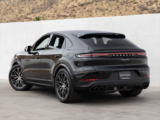 2026 Porsche Cayenne E-Hybrid Unknown