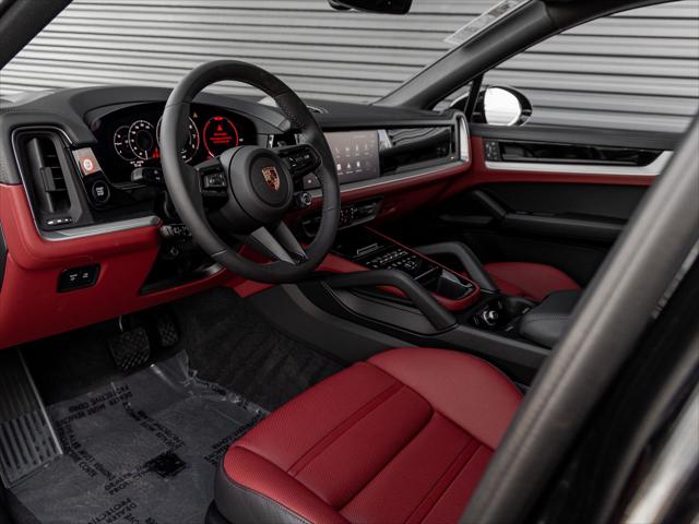 2026 Porsche Cayenne E-Hybrid Unknown