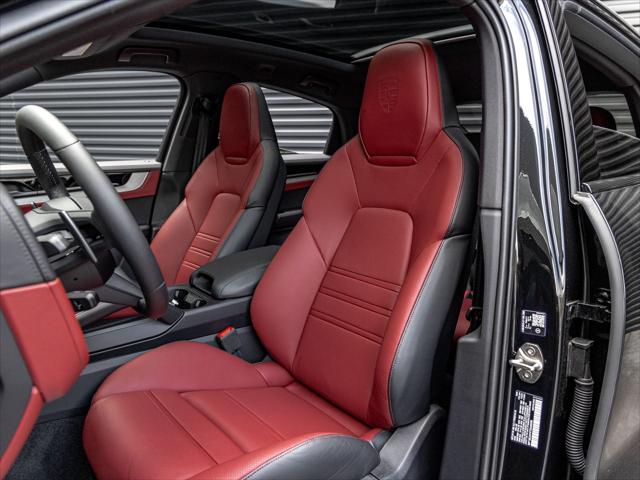 2026 Porsche Cayenne E-Hybrid Unknown