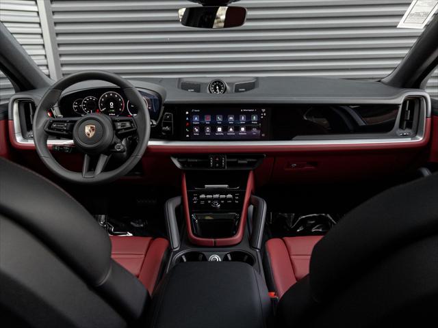2026 Porsche Cayenne E-Hybrid Unknown