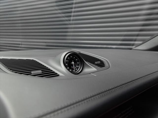 2026 Porsche Cayenne E-Hybrid Unknown