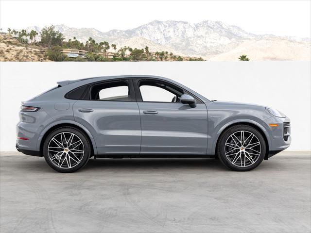 2026 Porsche Cayenne E-Hybrid Unknown