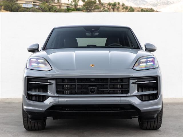 2026 Porsche Cayenne E-Hybrid Unknown