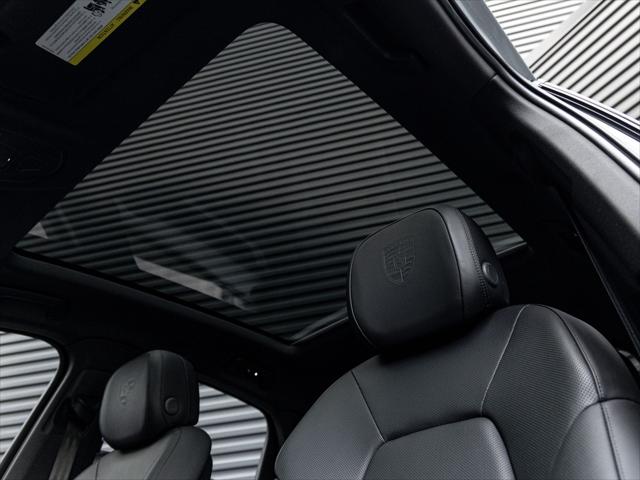 2026 Porsche Cayenne E-Hybrid Unknown