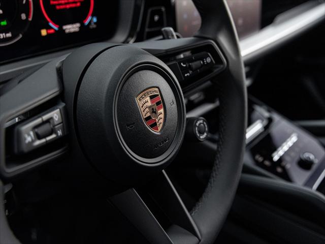2026 Porsche Cayenne E-Hybrid Unknown