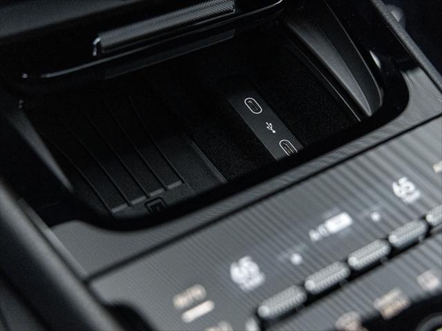 2026 Porsche Cayenne E-Hybrid Unknown