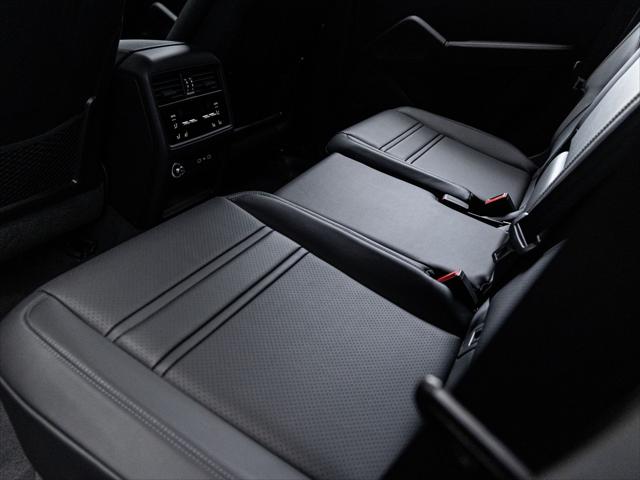 2026 Porsche Cayenne E-Hybrid Unknown
