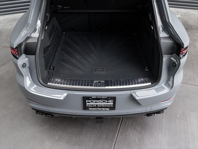2026 Porsche Cayenne E-Hybrid Unknown