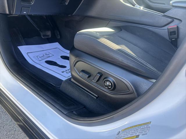 2023 Jeep Grand Cherokee Laredo - Photo 19