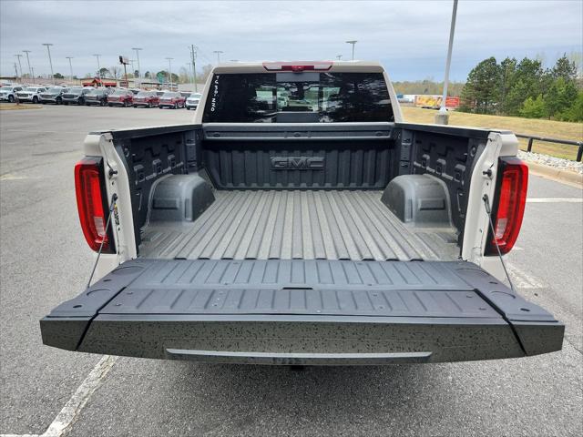 2026 GMC Sierra 1500 Crew Cab, Short Bed, AT4, 4WD
