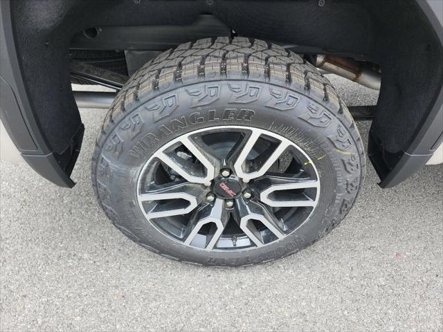 2026 GMC Sierra 1500 Crew Cab, Short Bed, AT4, 4WD