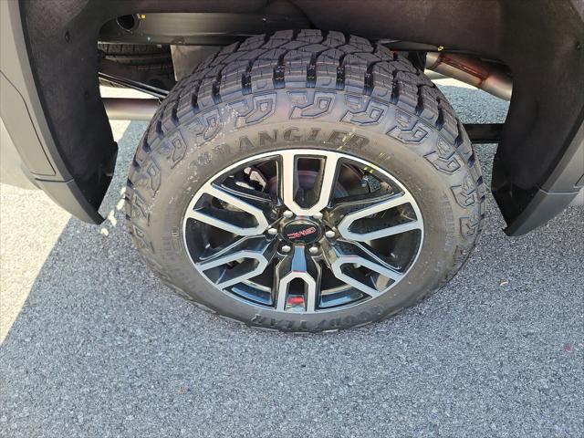 2026 GMC Sierra 1500 Crew Cab, Short Bed, AT4, 4WD