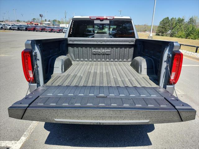 2026 GMC Sierra 1500 Crew Cab, Short Bed, AT4, 4WD