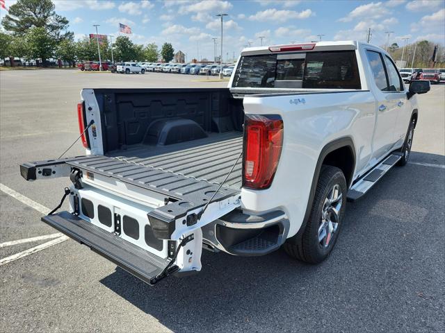 2026 GMC Sierra 1500 Crew Cab, Standard Bed, SLT, 4WD