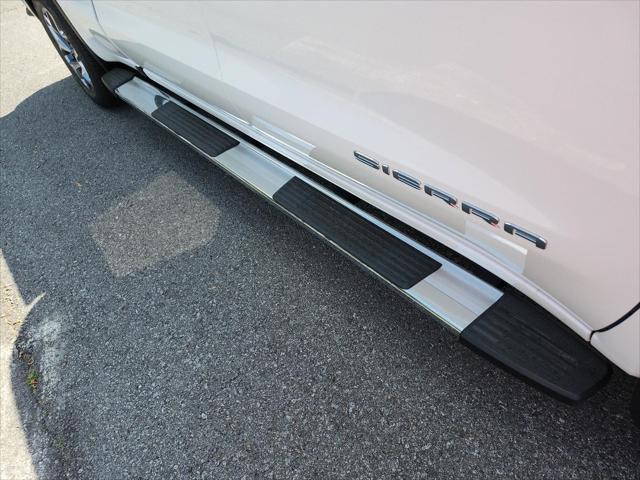 2026 GMC Sierra 1500 Crew Cab, Standard Bed, SLT, 4WD