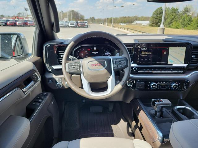 2026 GMC Sierra 1500 Crew Cab, Standard Bed, SLT, 4WD