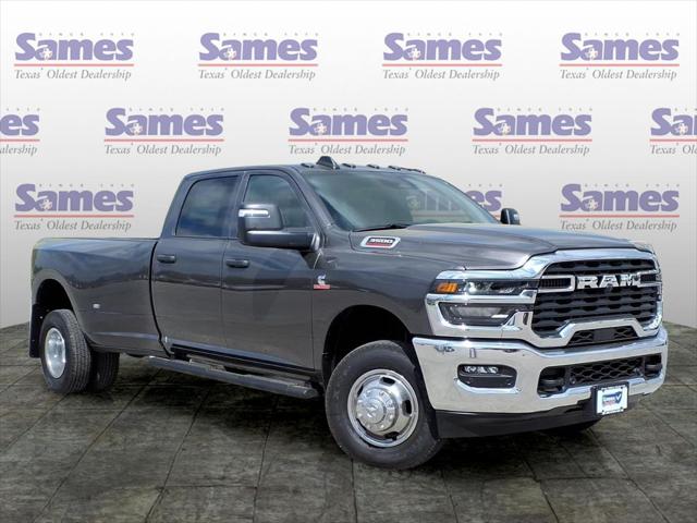 2026 RAM Ram 3500 RAM 3500 TRADESMAN CREW CAB 4X4 8 BOX