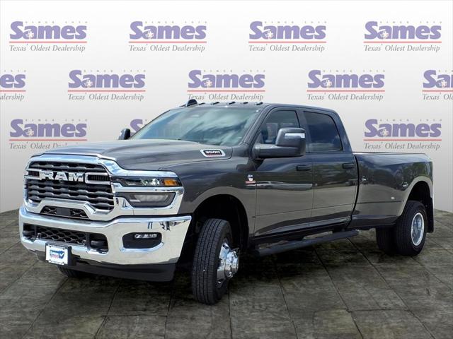 2026 RAM Ram 3500 RAM 3500 TRADESMAN CREW CAB 4X4 8 BOX