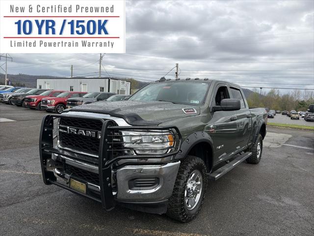 2022 RAM 2500 Tradesman Crew Cab 4x4 64 Box