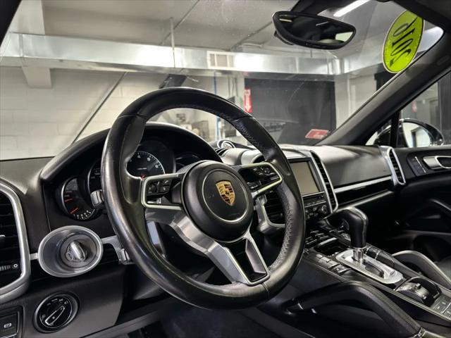 2016 Porsche Cayenne AWD 4dr