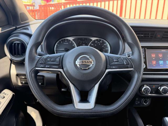 2020 Nissan Kicks S Xtronic CVT
