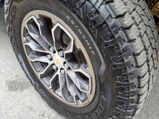 2022 Chevrolet Colorado 4WD Crew Cab Short Box ZR2