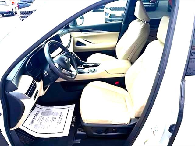 2023 INFINITI QX60 LUXE AWD