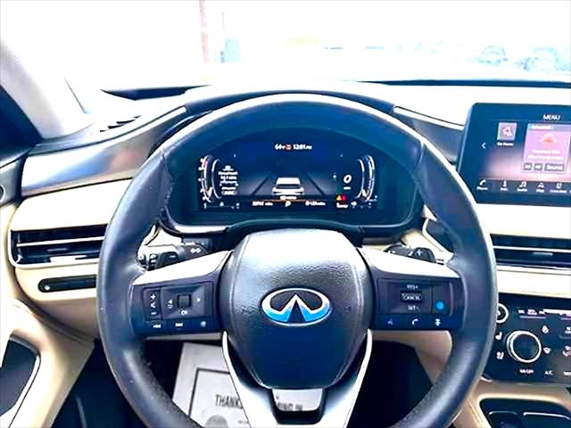 2023 INFINITI QX60 LUXE AWD