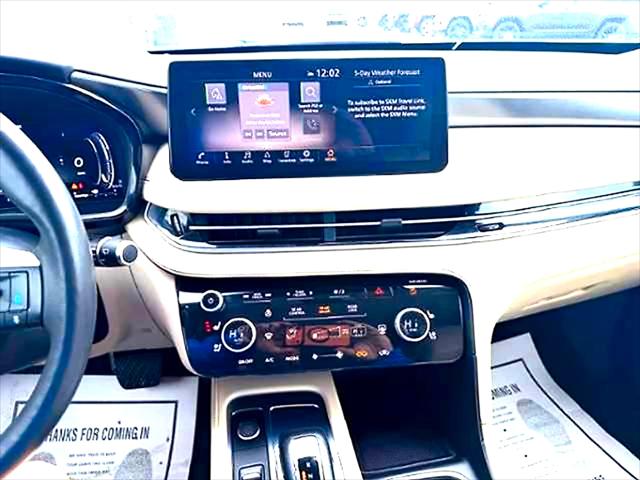 2023 INFINITI QX60 LUXE AWD
