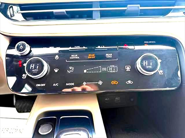 2023 INFINITI QX60 LUXE AWD