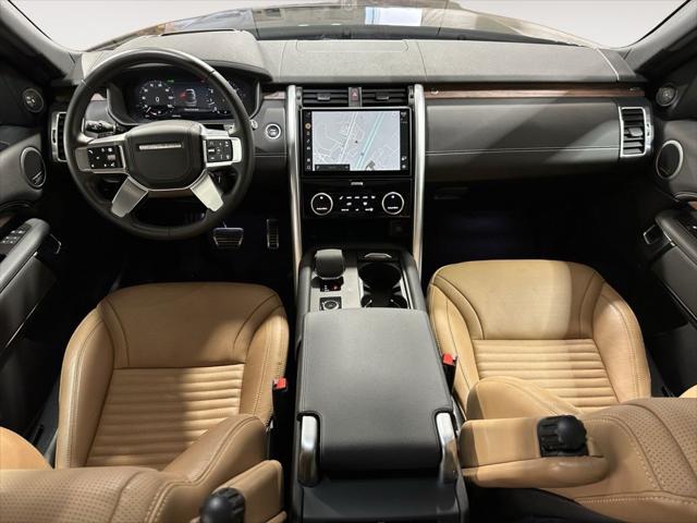 2024 Land Rover Discovery P360 Dynamic SE