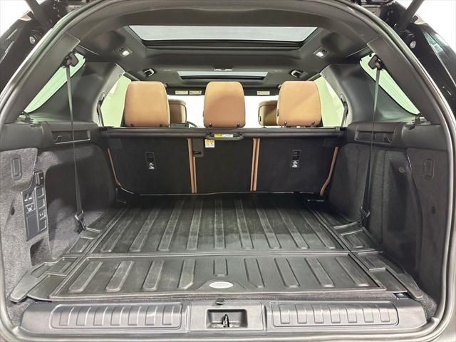 2024 Land Rover Discovery P360 Dynamic SE