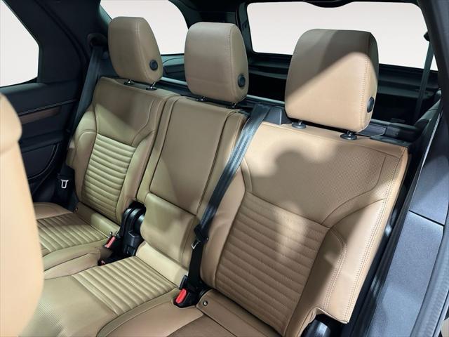2024 Land Rover Discovery P360 Dynamic SE