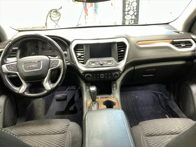 2018 GMC Acadia SLE-2