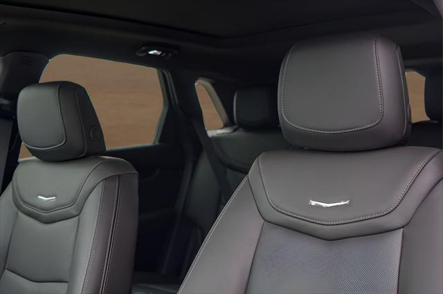 2026 Cadillac XT5 Premium Luxury FWD