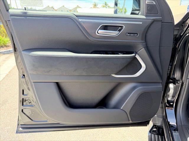 2026 INFINITI QX80 LUXE