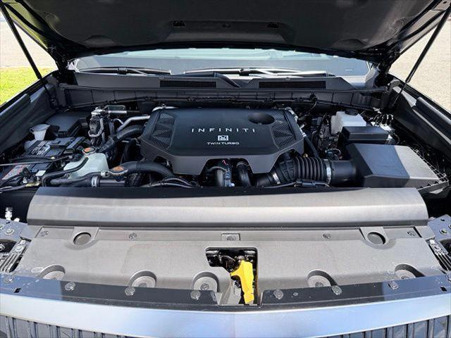 2026 INFINITI QX80 LUXE