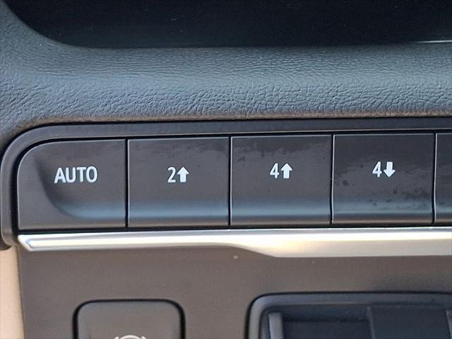 2024 Cadillac Escalade ESV 4WD Premium Luxury