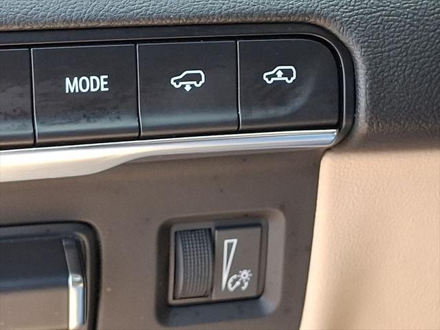 2024 Cadillac Escalade ESV 4WD Premium Luxury