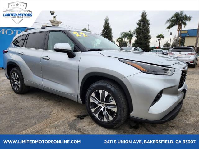 2022 Toyota Highlander XLE for sale in Bakersfield, CA
