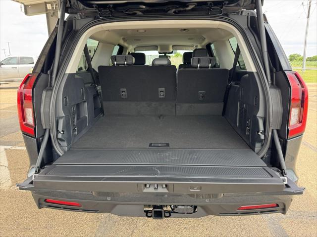2026 Ford Expedition Max Active MAX