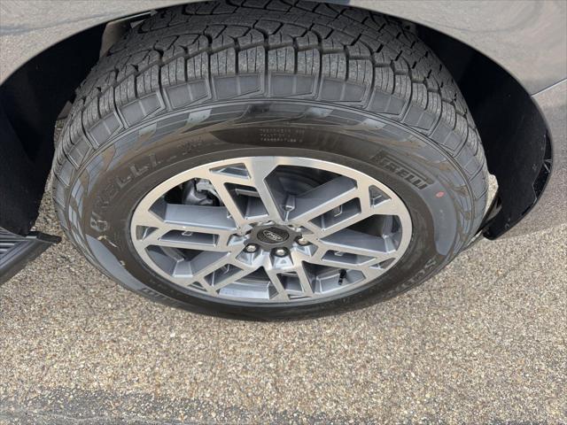 2026 Ford Expedition Max Active MAX