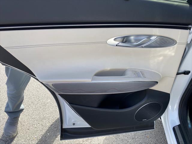 2022 Genesis GV70 2.5T AWD