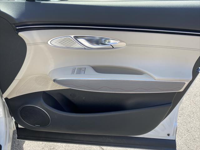 2022 Genesis GV70 2.5T AWD