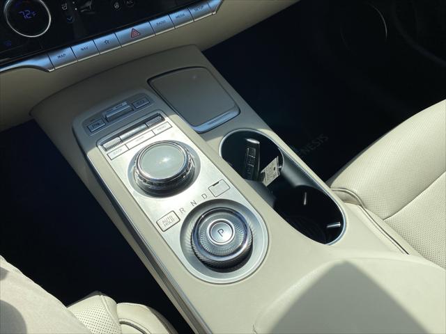 2022 Genesis GV70 2.5T AWD
