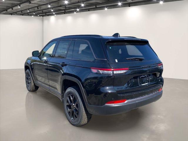 2026 Jeep Grand Cherokee Altitude 4x4