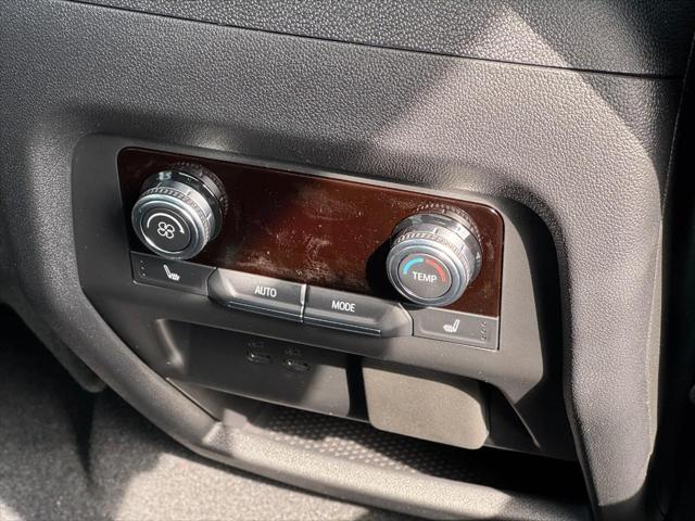 2026 GMC Acadia AT4 AWD