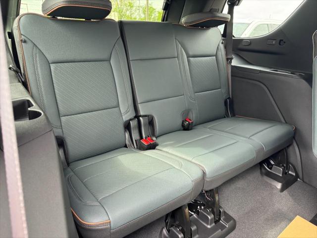 2026 GMC Yukon 4WD AT4